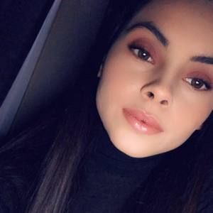 Meet your Posher, Elsa